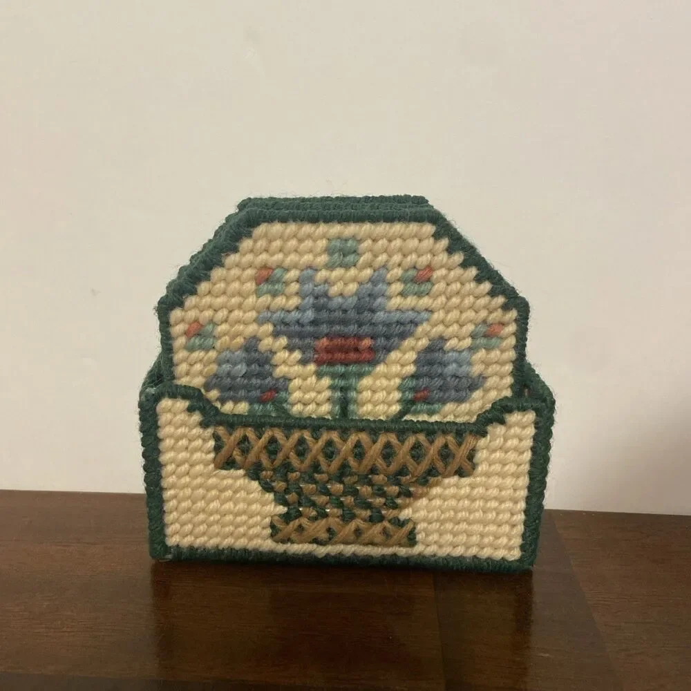 Vintage Floral Bouquet Crochet Coaster Set Of 3 With Coaster Holder Flowers
